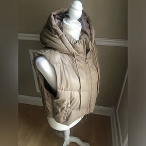 Love tree Hooded Faux leather cropped puffer vest.